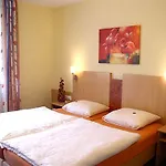 Penzion Gaestehaus Birnbaumhof Schwedelbach