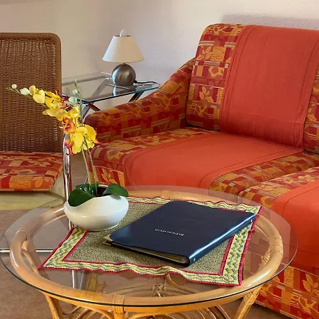 招待所 Gaestehaus Birnbaumhof 施瓦岑巴赫