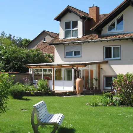 Gaestehaus Birnbaumhof 招待所