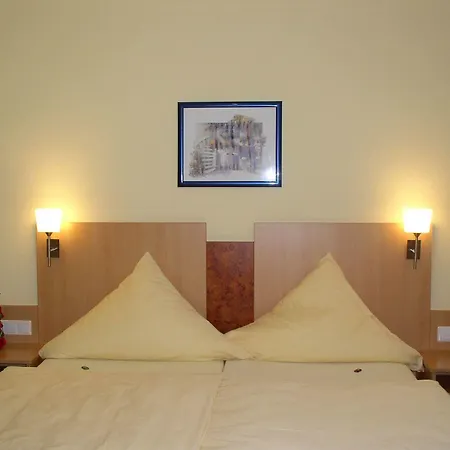 Gaestehaus Birnbaumhof 3*